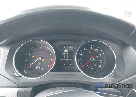 2017 Volkswagen Jetta 1.4T Se z USA, uszkodzony, nr VIN 3VWDB7AJ8HM353071